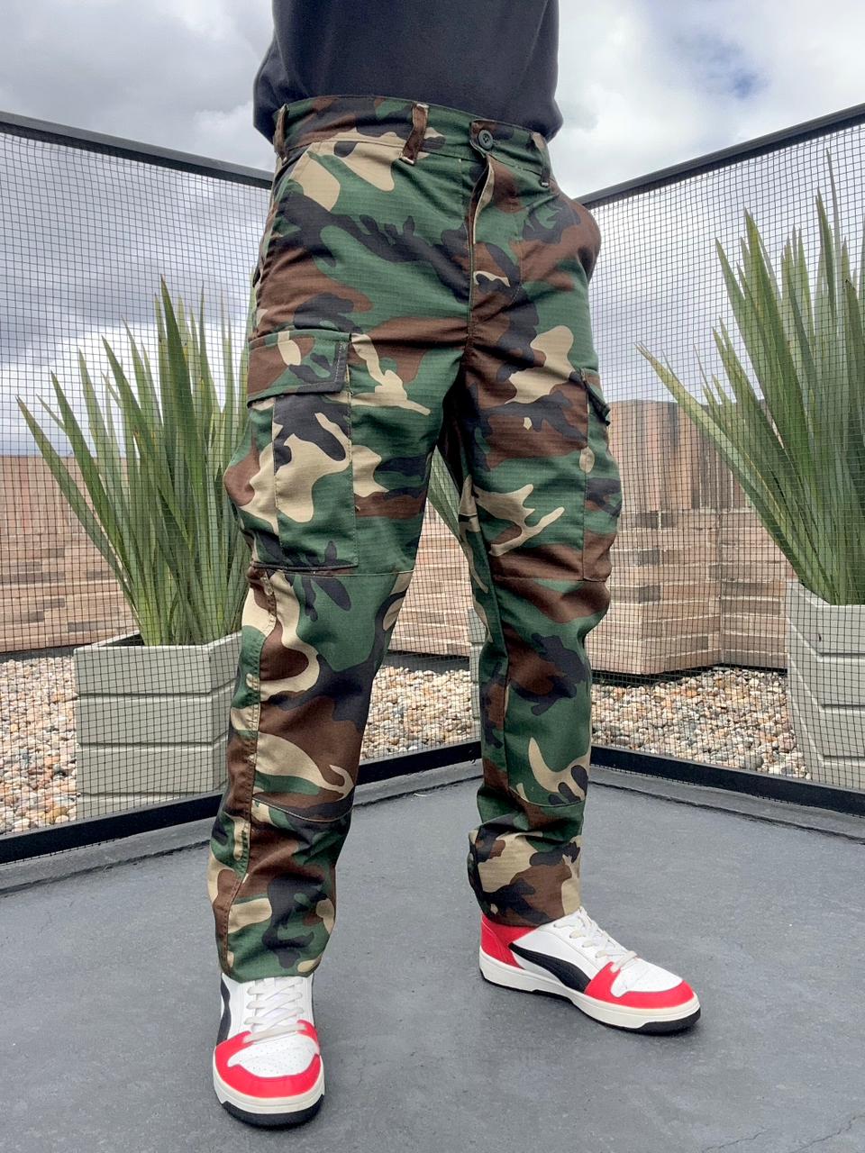 Pantalones Camuflados - TAG