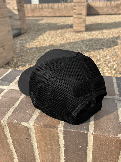 Gorra Negra con Malla