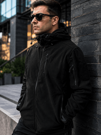 Promo Buzo Negro + Gorra Negra - TAG
