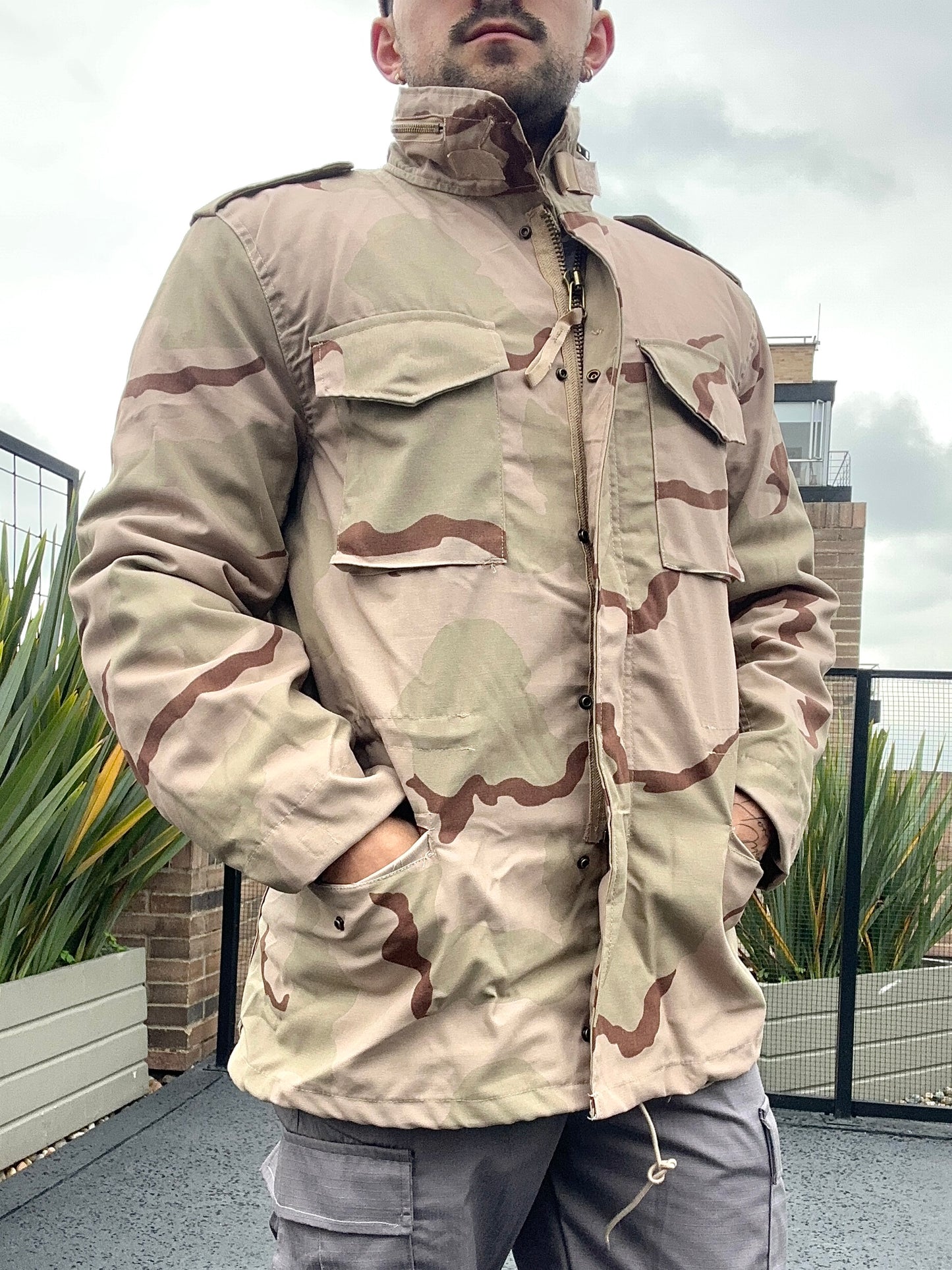 Field Jacket M-65 (Desierto)