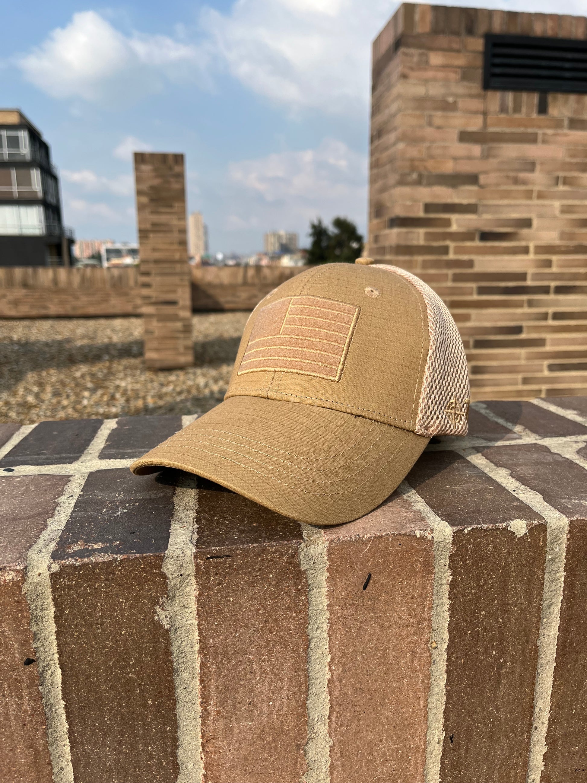 Oferta M - 65 Desierto + Gorra - TAG