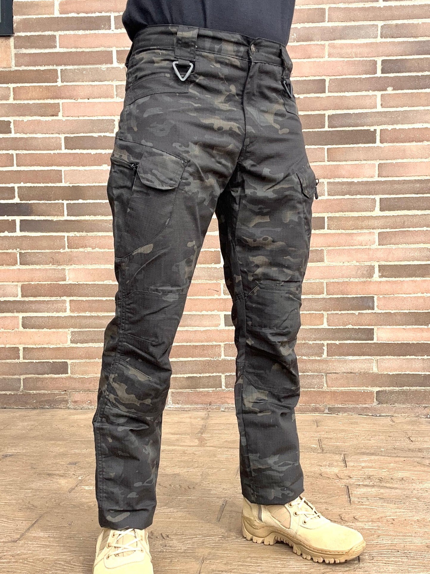 Pantalón táctico Multicam Black