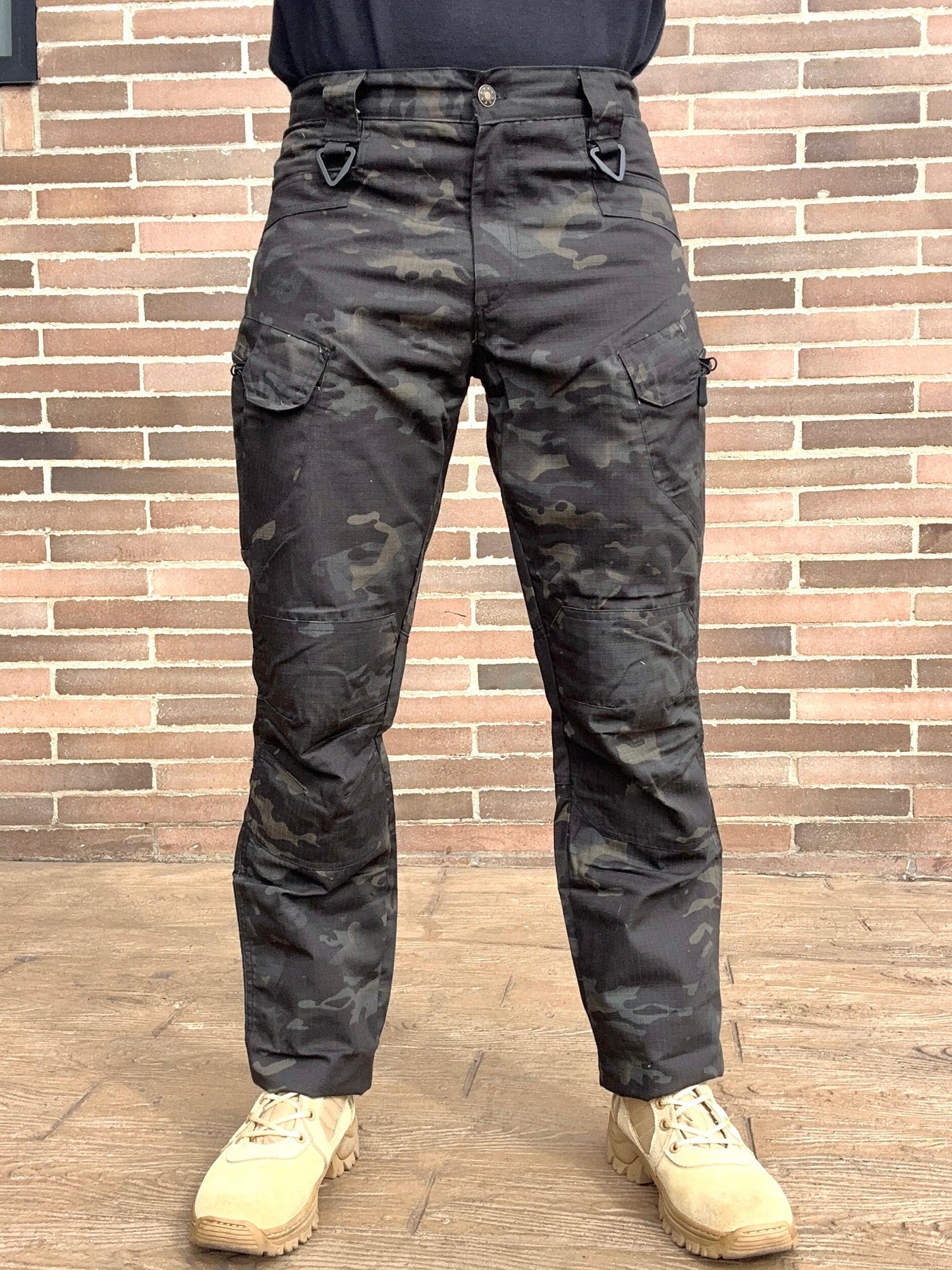 Pantalón táctico Multicam Black